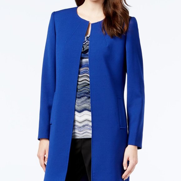 Tahari / Arthur S. Levine Jackets & Blazers - Tahari royal blue ponte car coat
